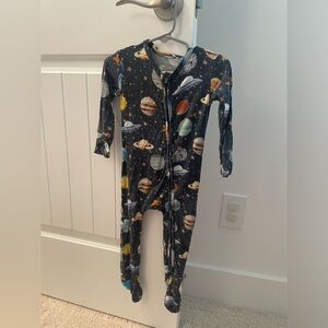 Posh peanut space footie